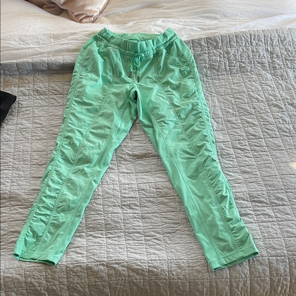 Lululemon